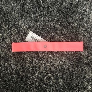 NWT! Hot pink head band